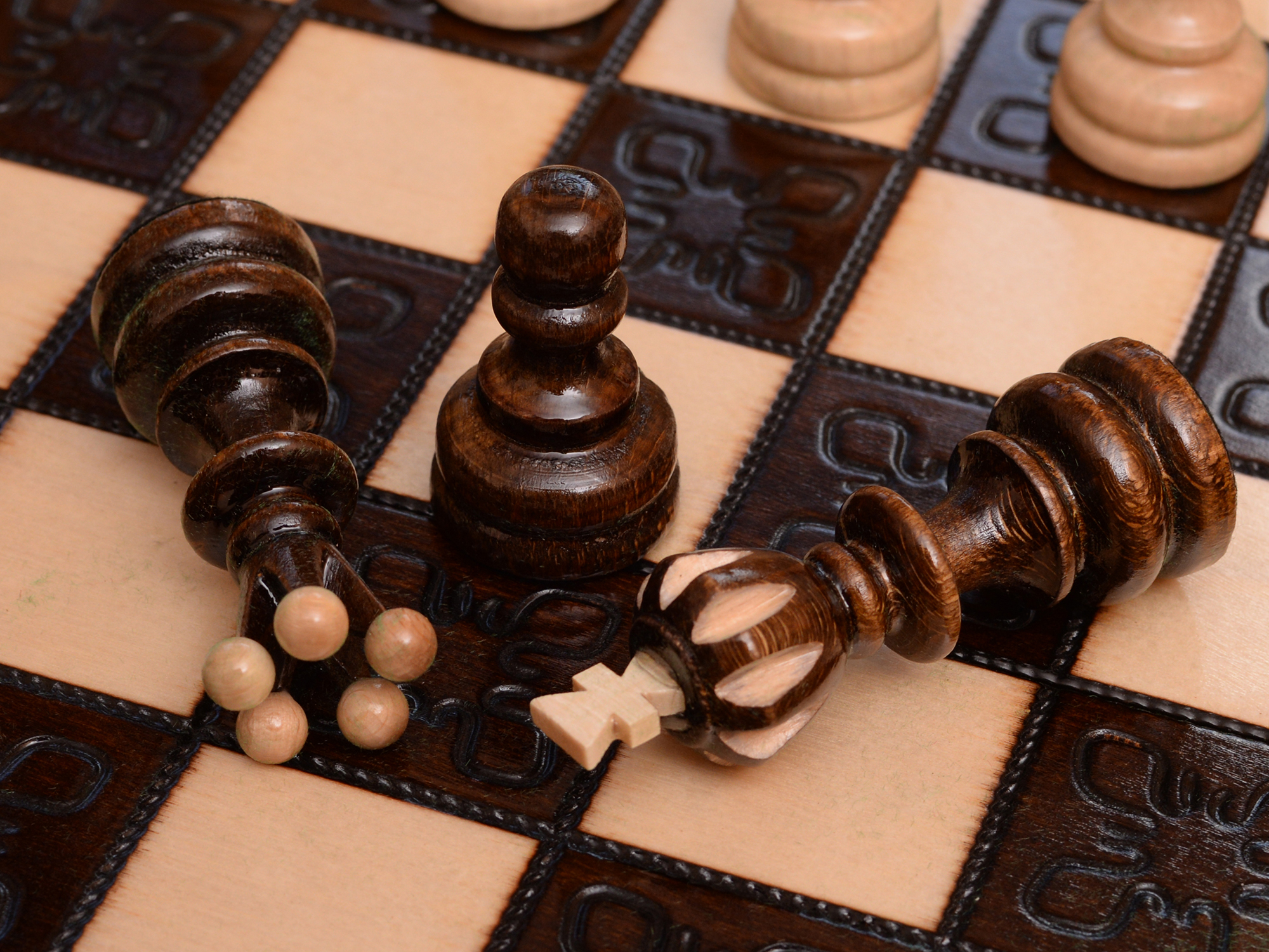 Schachspiel aus Holz Figuren Schachbrett edel handgefertigtes 43cm Kiste Groß!